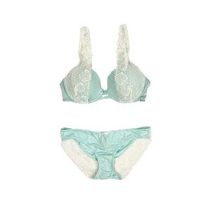 jessica simpson | push up scallop lace padded underwire lingerie set | sz 36c
